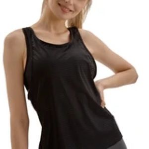 workout t shirt; built in workout bra